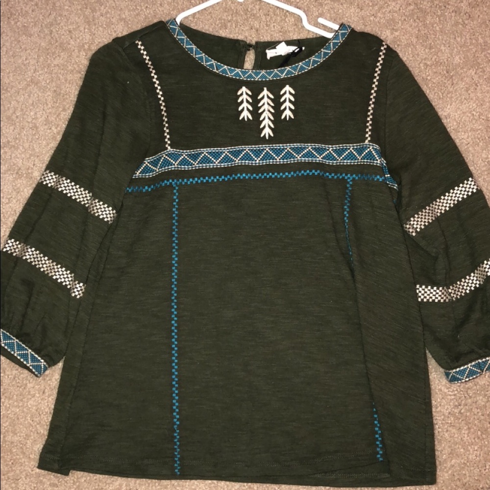Green Top w/ Embroidery